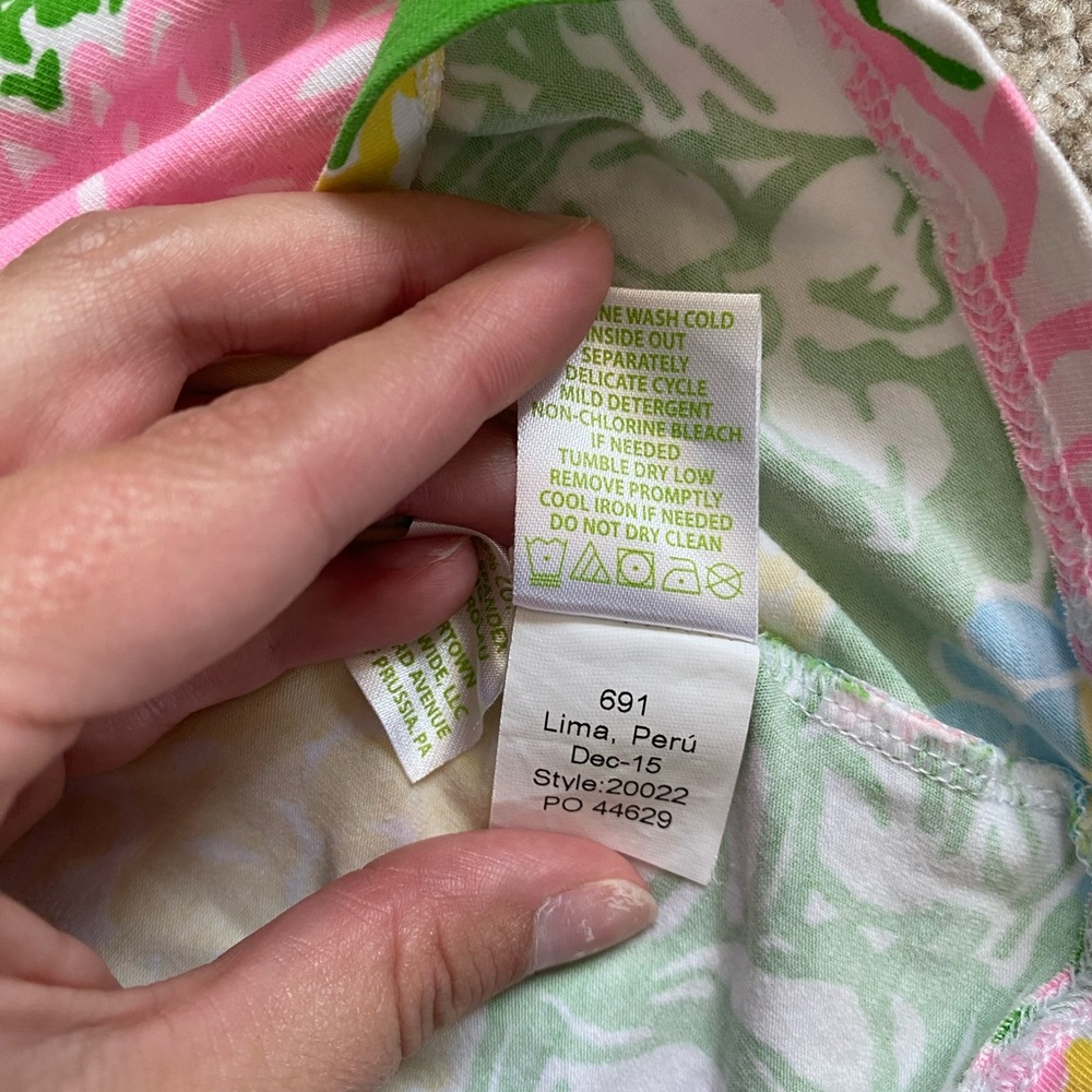 Lilly Pulitzer Top - Picture 5 of 6